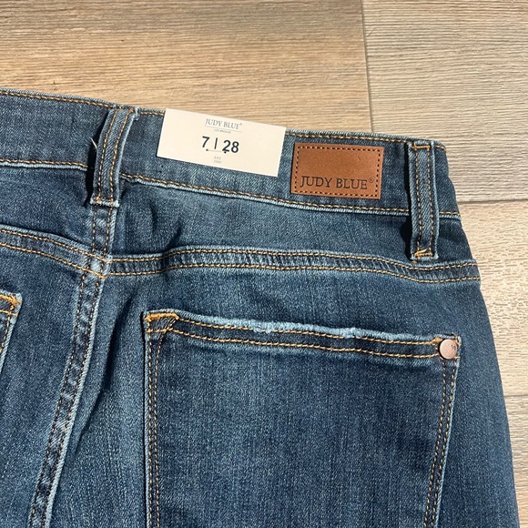NWT Judy Blue Relaxed Fit High Waist‎ Jeans- 7/28 - Picture 7 of 11